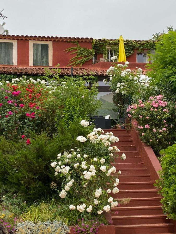 Des Roses Bed and breakfast *